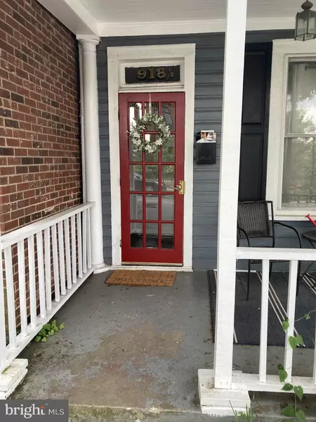 918 PENDLETON ST #1/2, Alexandria, VA 22314