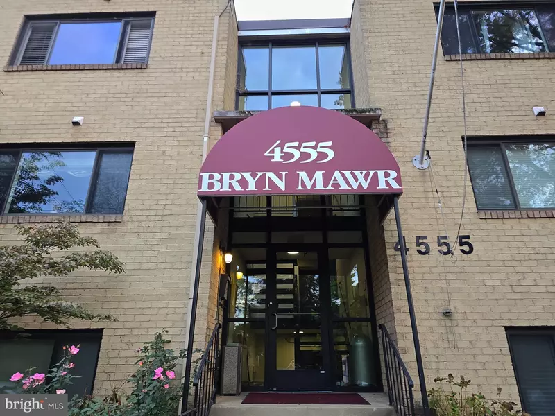 4555 MACARTHUR BLVD NW #209, Washington, DC 20007