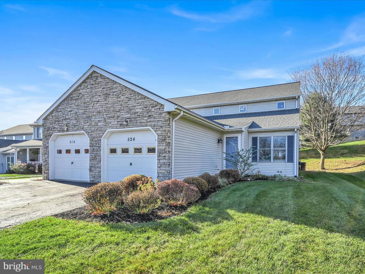 Manheim, PA 17545,524 MEADOWLARK LN