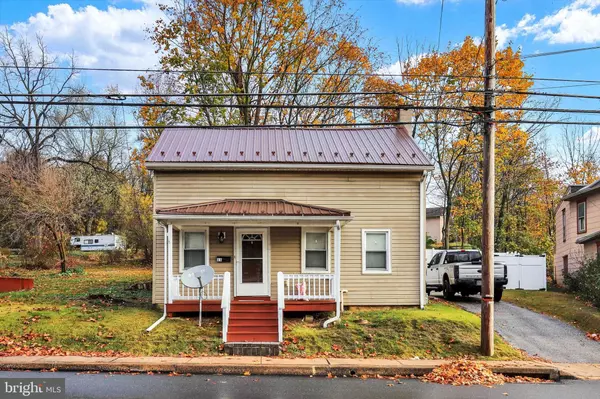 11 N MORRIS ST, Shippensburg, PA 17257