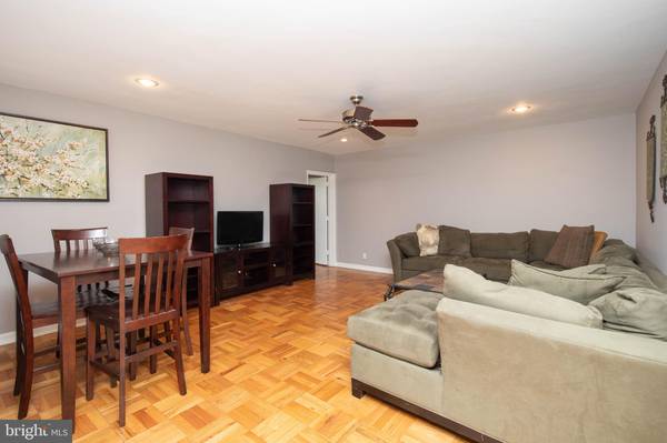 Wynnewood, PA 19096,346 E LANCASTER AVE #301