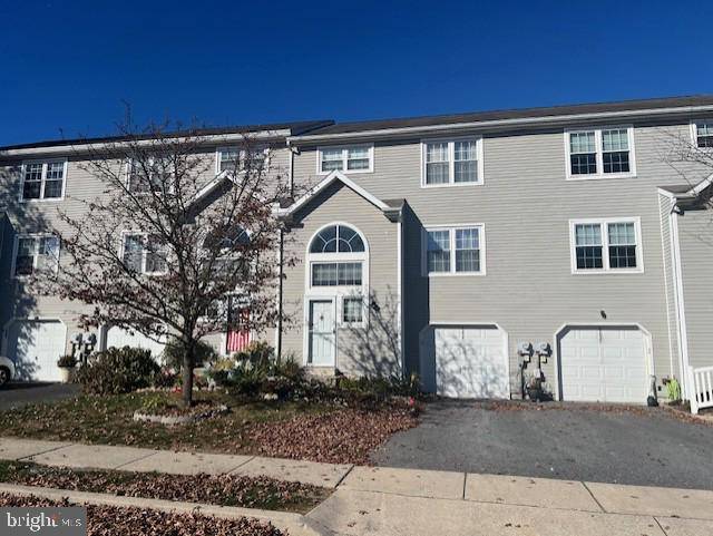 Harrisburg, PA 17111,6239 SPRING KNOLL DRIVE