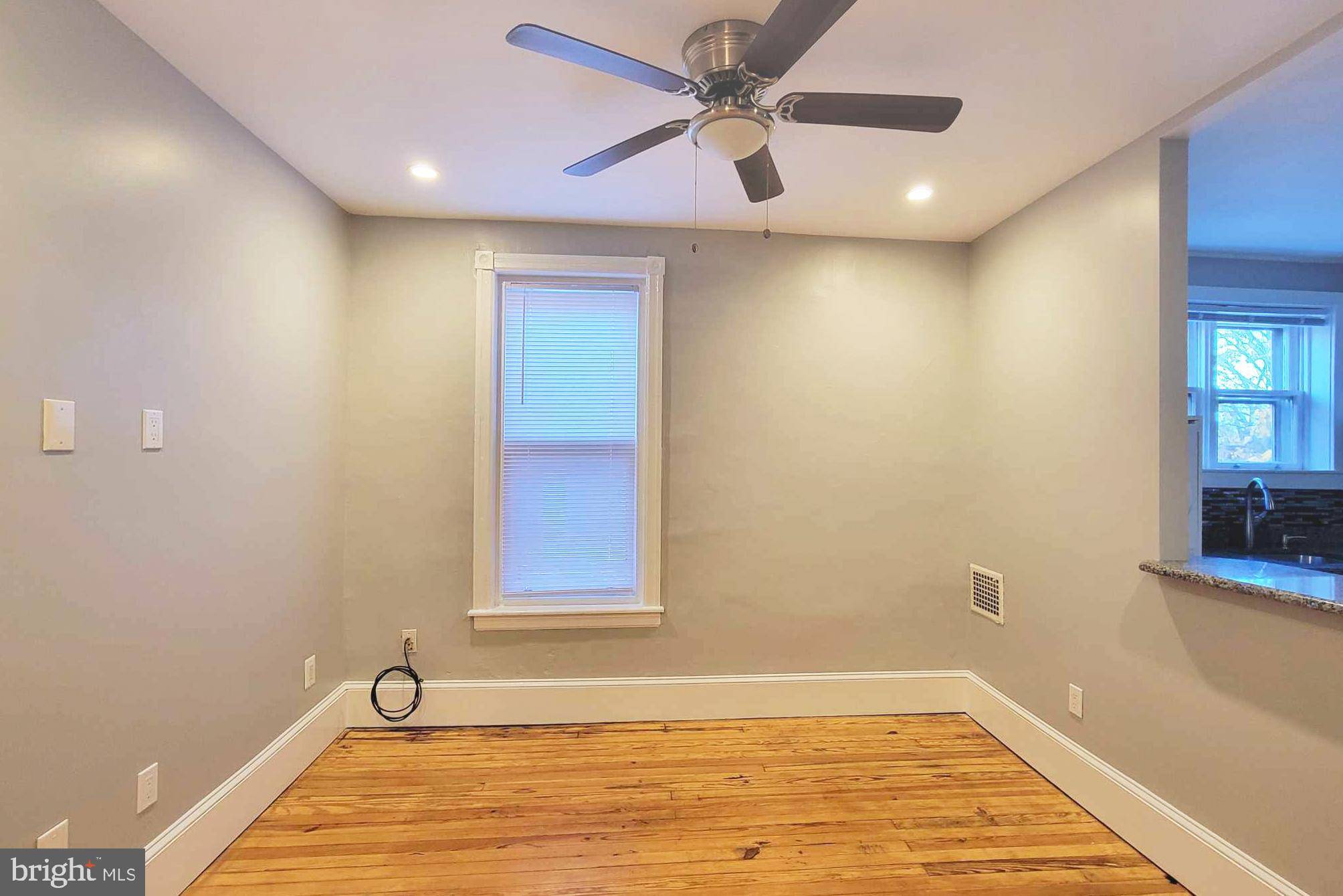 Folsom, PA 19033,240 VIRGINIA AVE #B