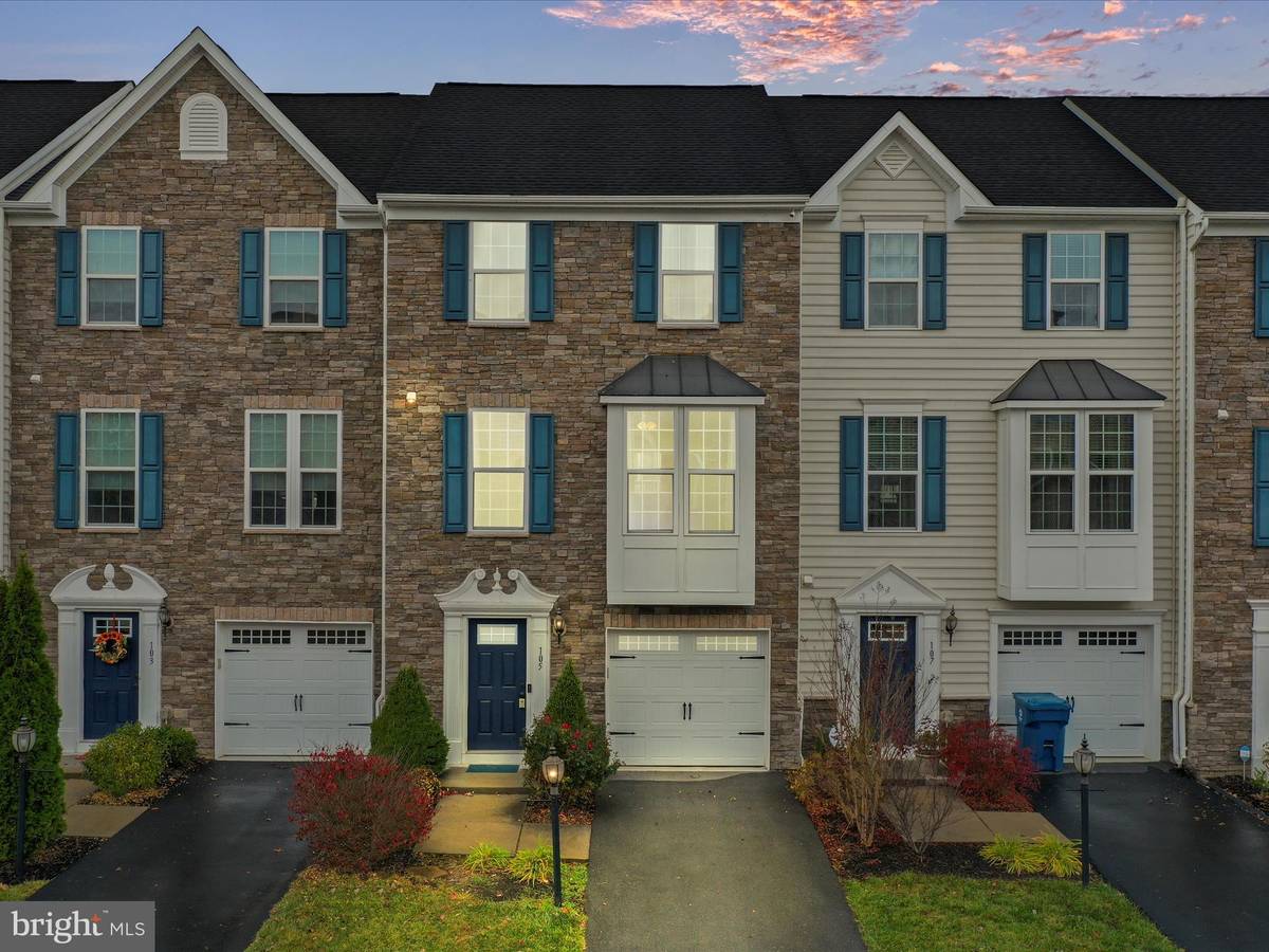 Lake Frederick, VA 22630,105 CHAMOMILE CT