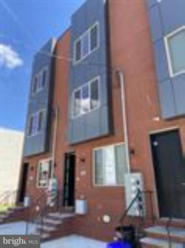 725 N 39TH ST #3M, Philadelphia, PA 19104