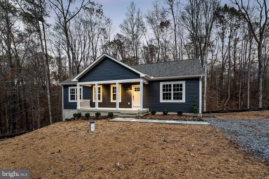 424 ELNOR RD, Bumpass, VA 23024