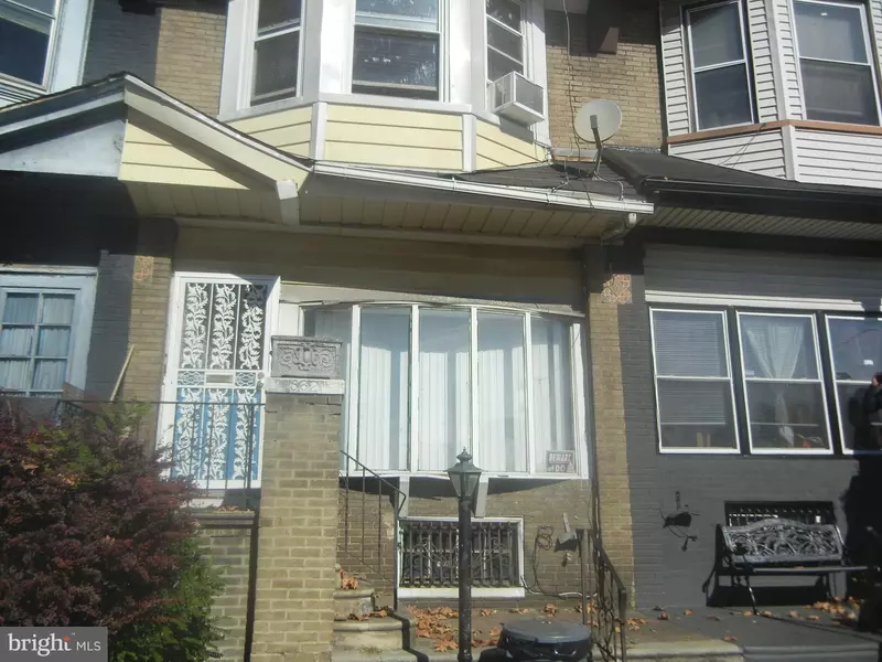 5821 COBBS CREEK PKWY, Philadelphia, PA 19143