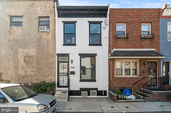 1102 MERCY ST, Philadelphia, PA 19148