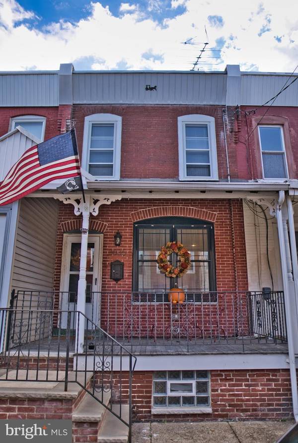 3035 CHATHAM ST, Philadelphia, PA 19134