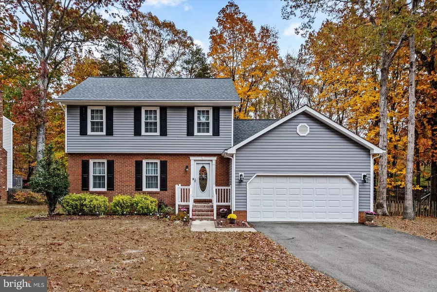 5832 QUEENS MILL CIR, Fredericksburg, VA 22407