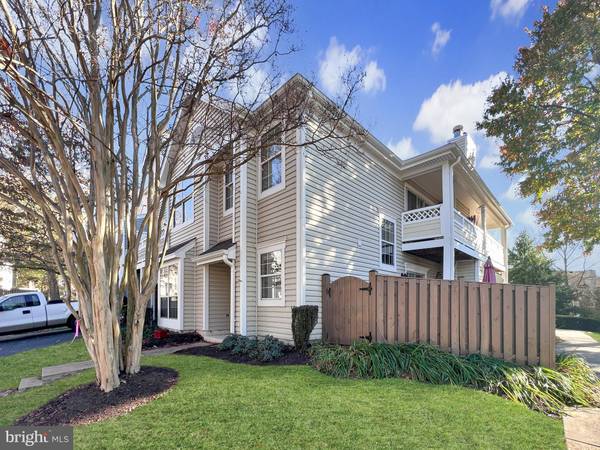 Centreville, VA 20120,14443 FALLSCLIFF LN #8