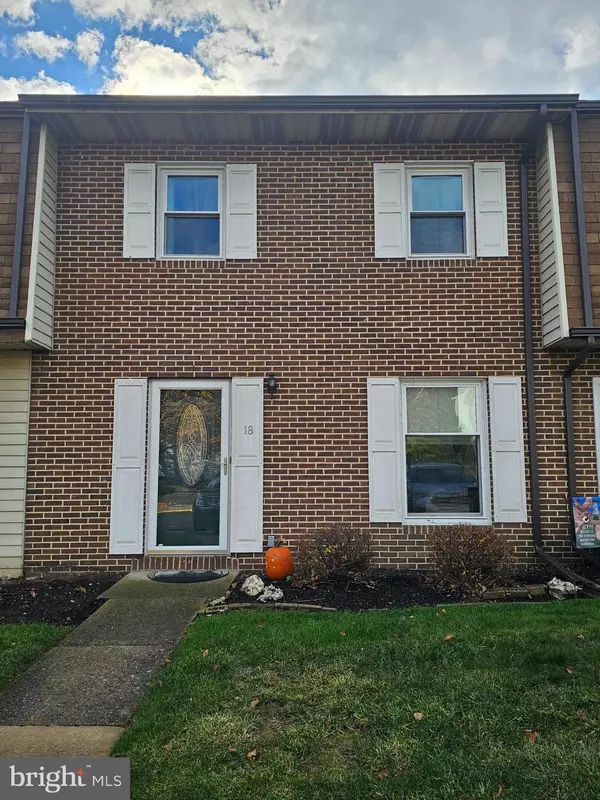 18 DREXEL PL, New Cumberland, PA 17070