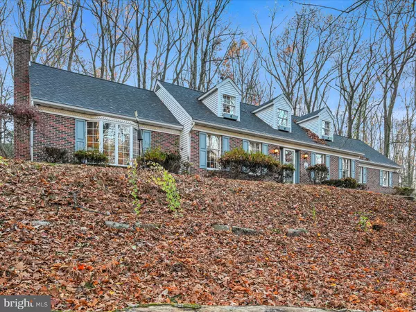 Mohnton, PA 19540,946 HUNTERS RD