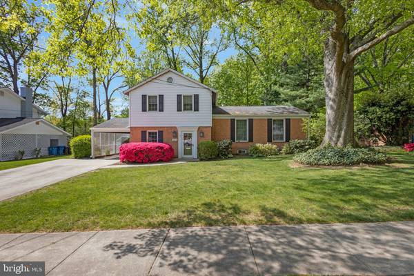 4214 SLEEPY HOLLOW RD, Annandale, VA 22003