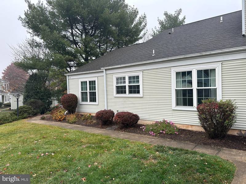 2246 WEXFORD RD, Palmyra, PA 17078