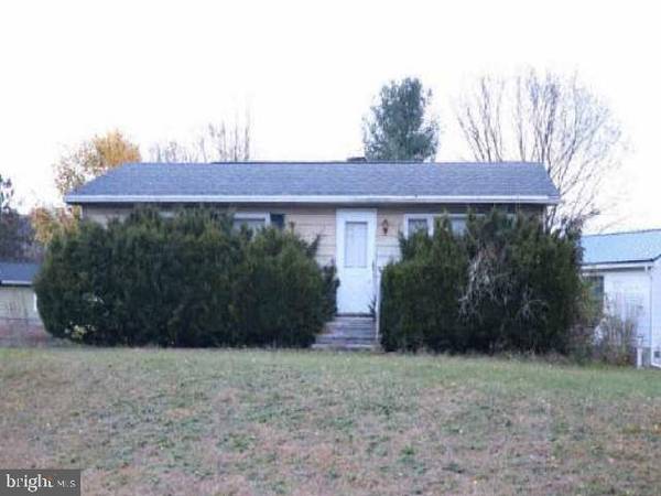 1 FIR DR, Tunkhannock, PA 18657