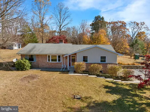 159 DEYSHER RD, Fleetwood, PA 19522