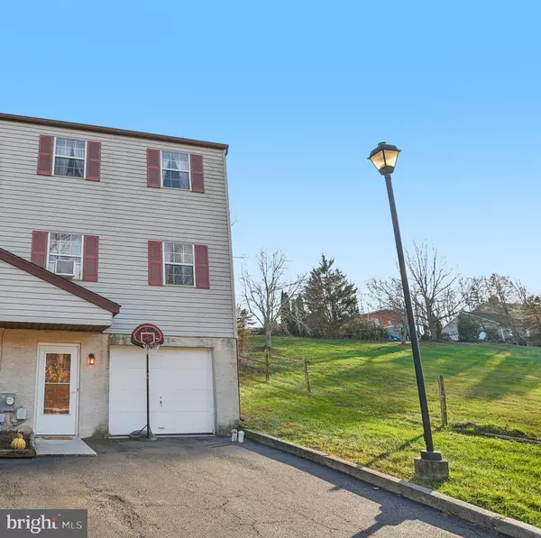 Schwenksville, PA 19473,11 BERGER LN