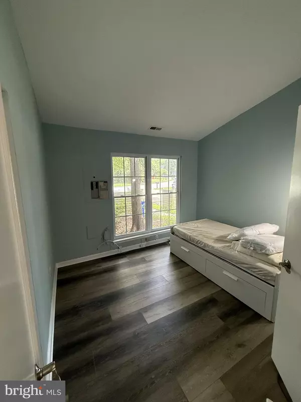 Annapolis, MD 21403,986 YACHTSMAN WAY