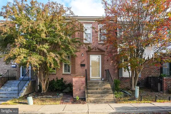 5435 RICHENBACHER AVE, Alexandria, VA 22304