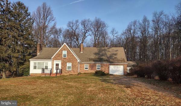 420 JERUSALEM SCHOOL RD, Mount Wolf, PA 17347