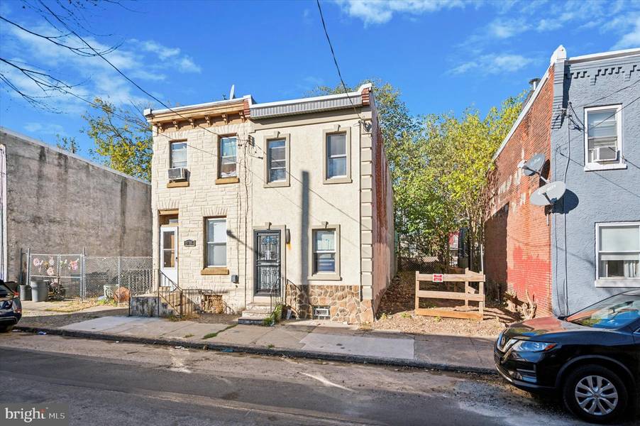 3813 MELON ST, Philadelphia, PA 19104