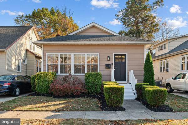 2016 W HIGH ST, Haddon Heights, NJ 08035