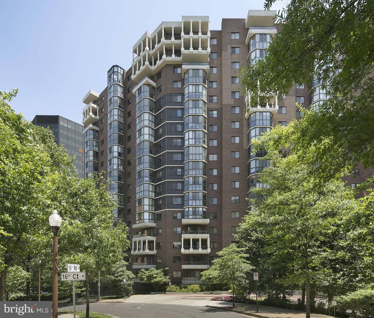 Arlington, VA 22209,1600 N OAK ST N #219