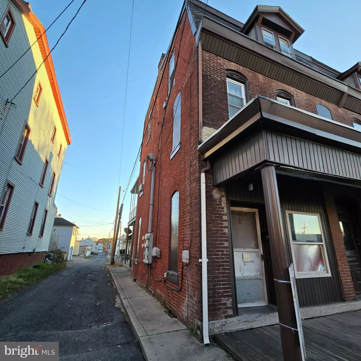 Lebanon, PA 17042,918 WALNUT ST