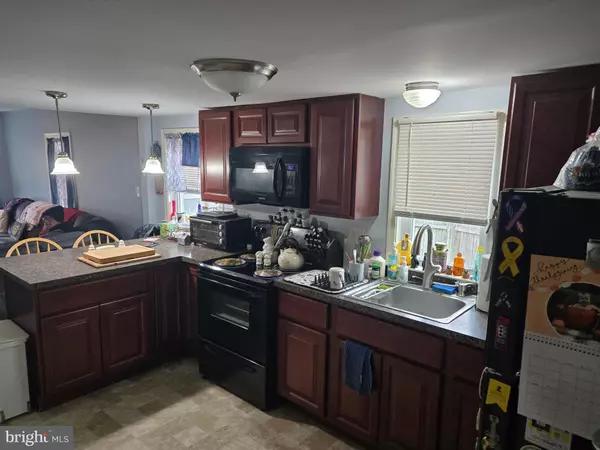 Woodstown, NJ 08098,13-15 E MILLBROOKE AVE