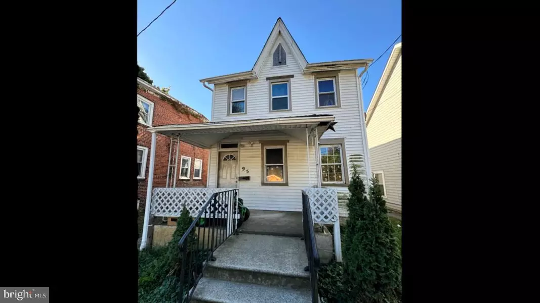 95 HEDGE ST, Salem, NJ 08079