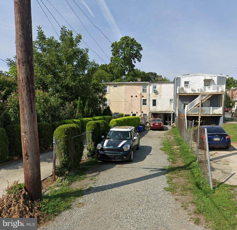 West Chester, PA 19382,305 S MATLACK ST