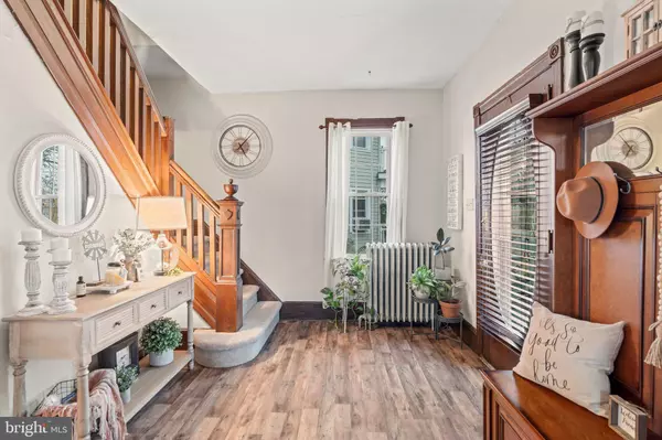 Florence, NJ 08518,648 E FRONT ST