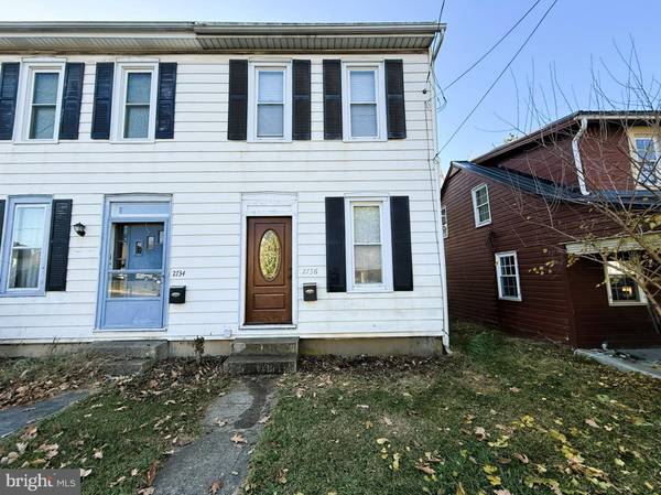 2736 LITITZ PIKE, Lancaster, PA 17601