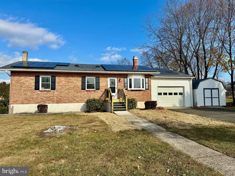 225 KENNETH PL, Birdsboro, PA 19508