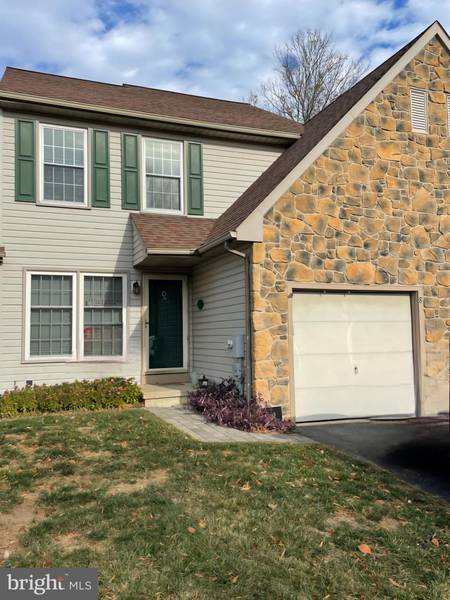 8 WINTERSET CT, West Grove, PA 19390