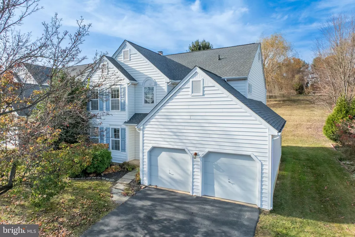 Downingtown, PA 19335,408 CARPENTERS COVE LN