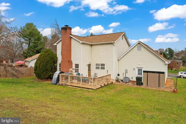 Culpeper, VA 22701,2321 MAPLEWOOD DR