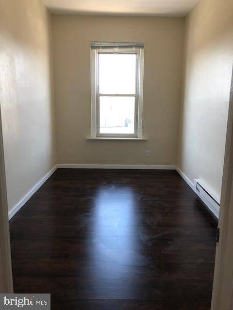 Philadelphia, PA 19147,1537 S BROAD ST #3 F