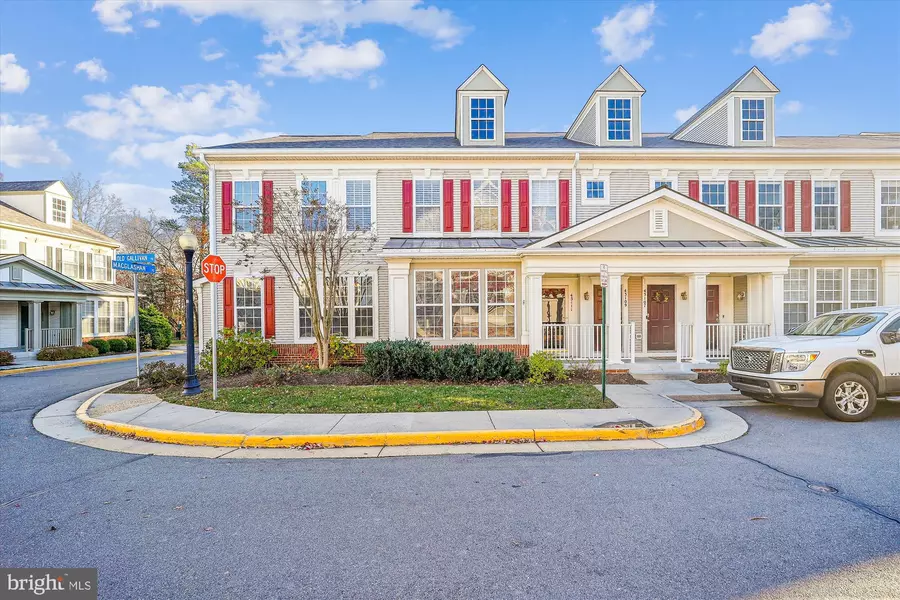 43111 OLD GALLIVAN TER, Ashburn, VA 20147