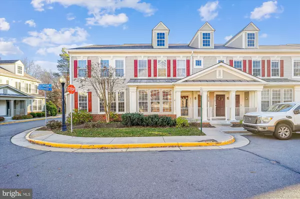 43111 OLD GALLIVAN TER, Ashburn, VA 20147