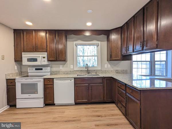 Manassas, VA 20112,6450 JOHN MARK CT