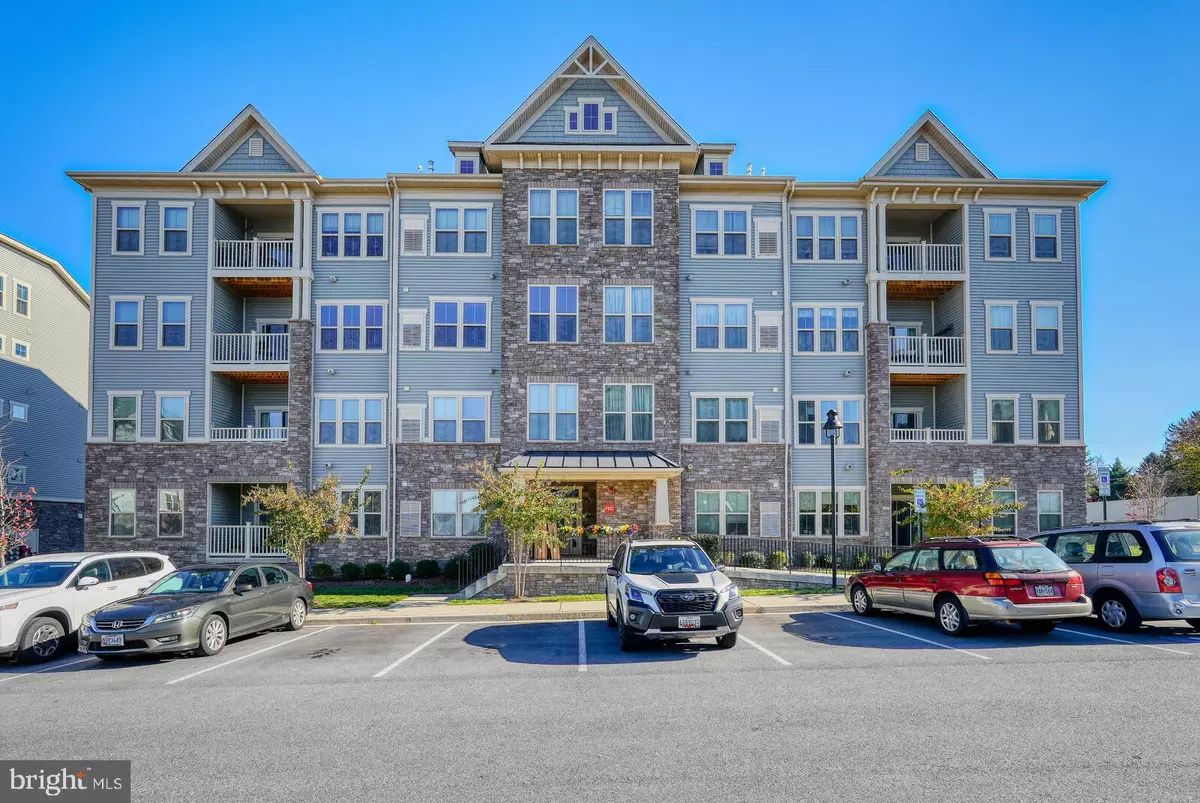 New Market, MD 21774,5723 MEADOWOOD STREET #303