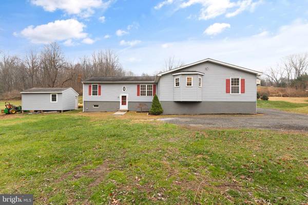 Delta, PA 17314,124 N WHITE PINE TRL