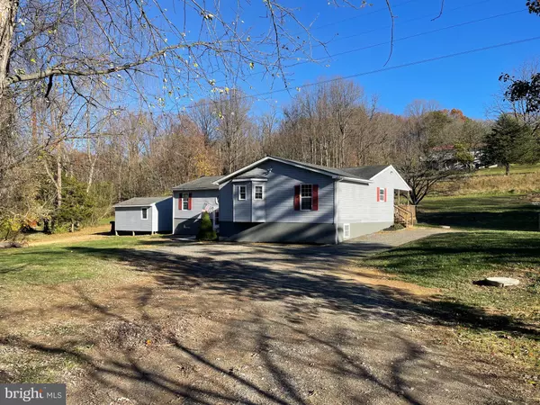 Delta, PA 17314,124 N WHITE PINE TRL