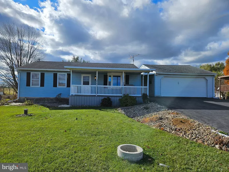 365 N LOCUST ST, Myerstown, PA 17067