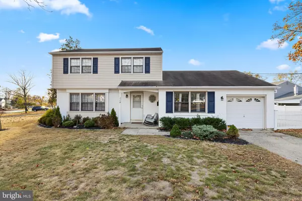 114 VILLINGER AVE, Cinnaminson, NJ 08077