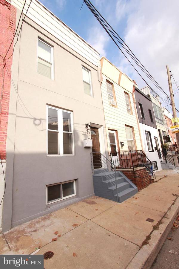 Philadelphia, PA 19145,2235 PIERCE ST