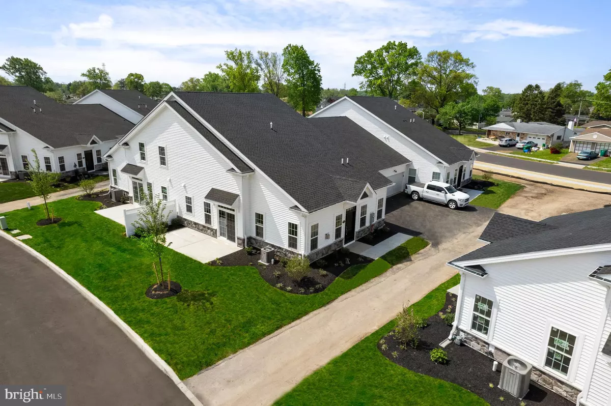 Levittown, PA 19055,67 CEDAR CIR #LOT 34