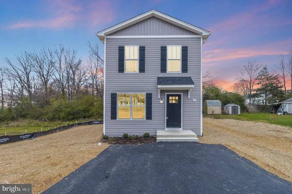 219 MANSFIELD ST, Fredericksburg, VA 22408